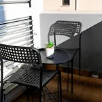 Tonik Diklo, Seaside In Apartamento