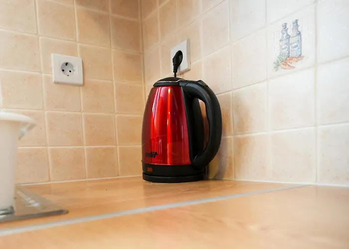 Tonik Diklo, Seaside In *