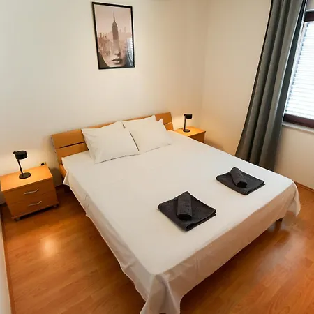 Tonik Diklo, Seaside In 公寓 扎达尔