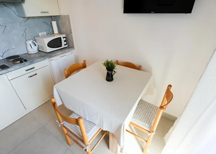 Tonik Diklo, Seaside In Appartement Zadar